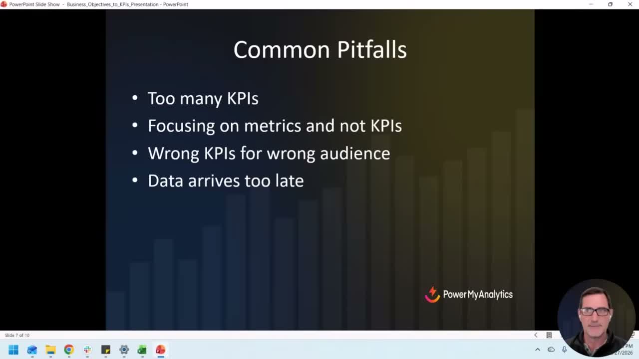 Presentation slide listing Common Pitfalls: Too many KPIs, Focusing on metrics not KPIs, Wrong KPIs for wrong audience, Data arrives too late